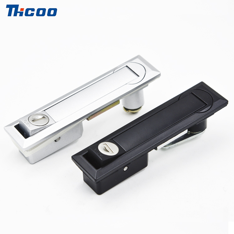 Pressione para abrir o Rocker Lock-A7141