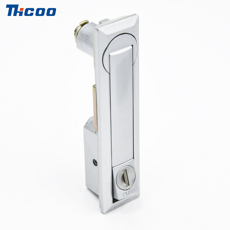 Pressione para abrir o Rocker Lock-A7141