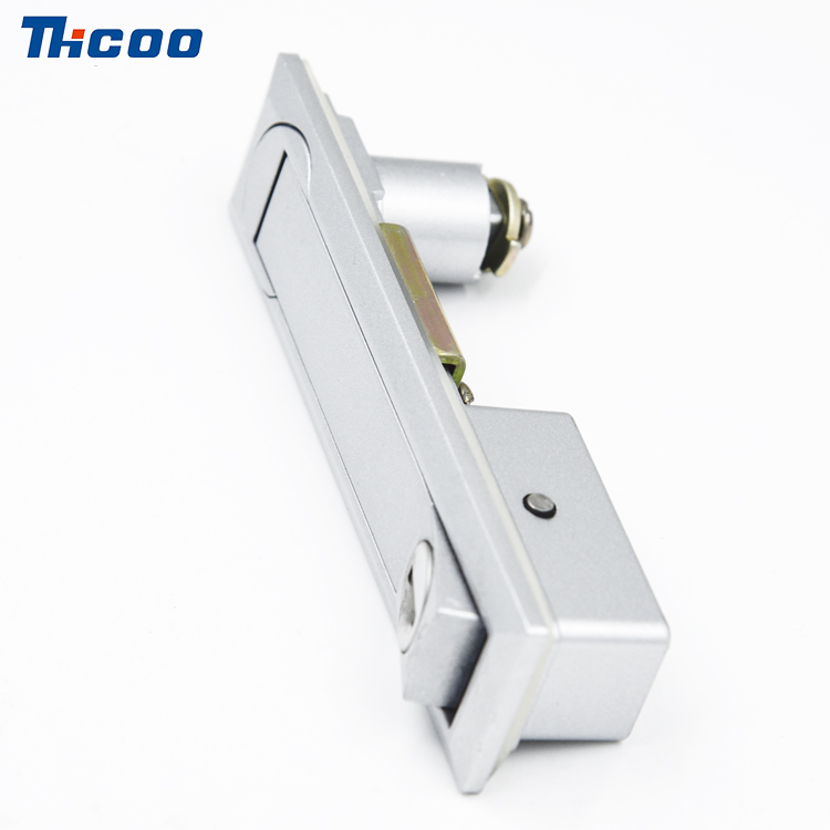 Pressione para abrir o Rocker Lock-A7141