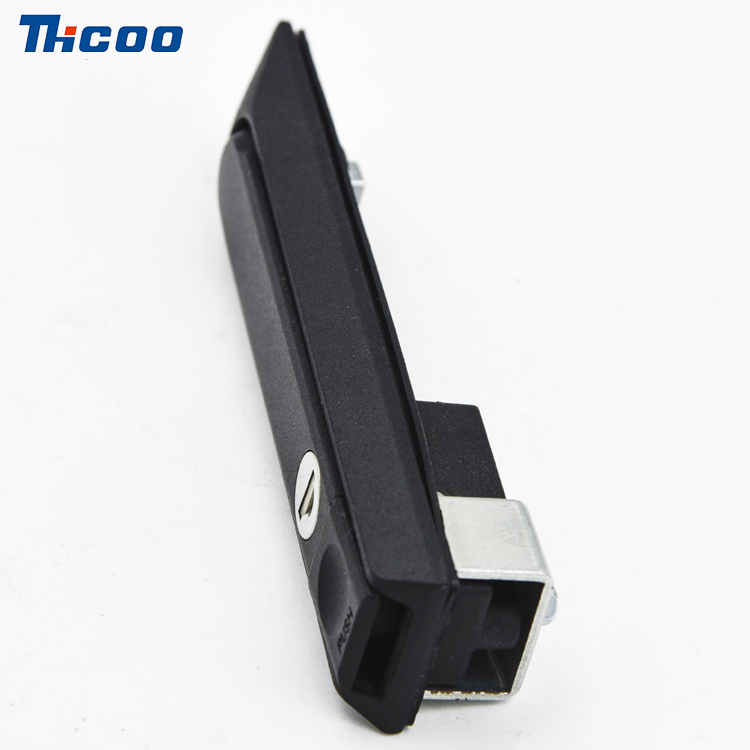 Pressione para abrir o Rocker Lock-A7142