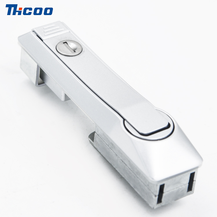 Pressione para abrir o Rocker Lock-A7151