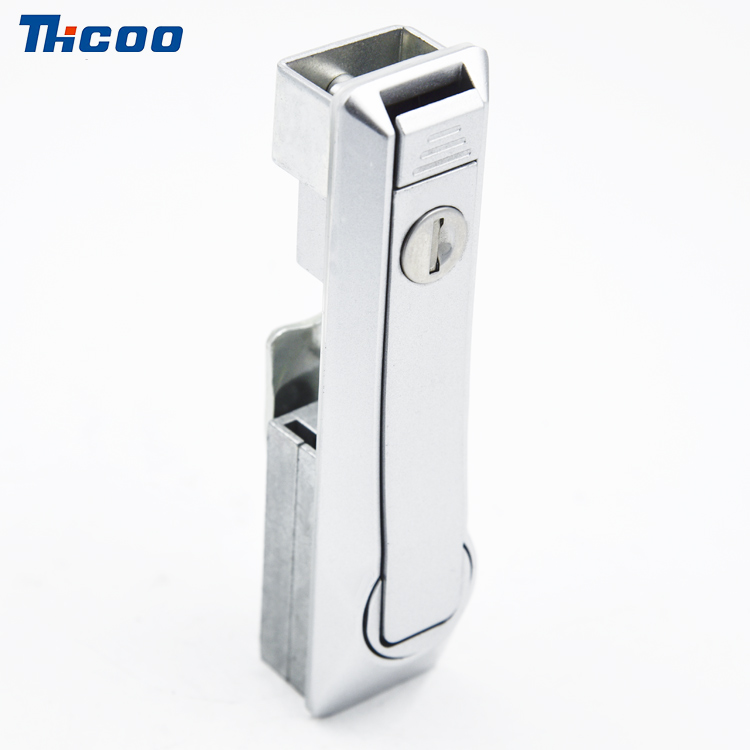 Pressione para abrir o Rocker Lock-A7151