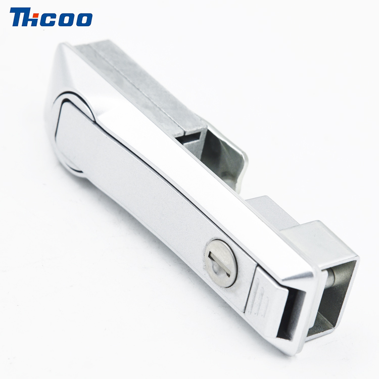 Pressione para abrir o Rocker Lock-A7151