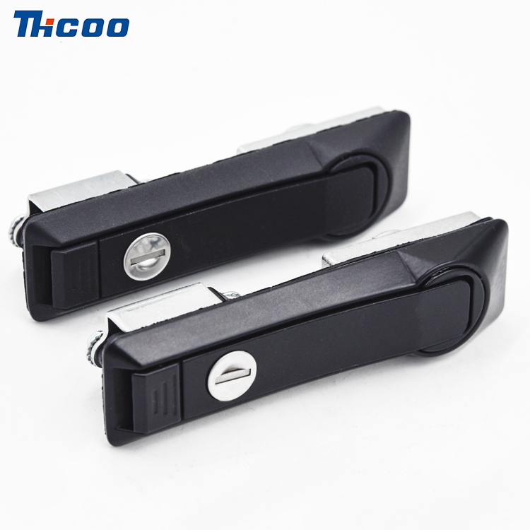 Pressione para abrir o Rocker Lock-A7152