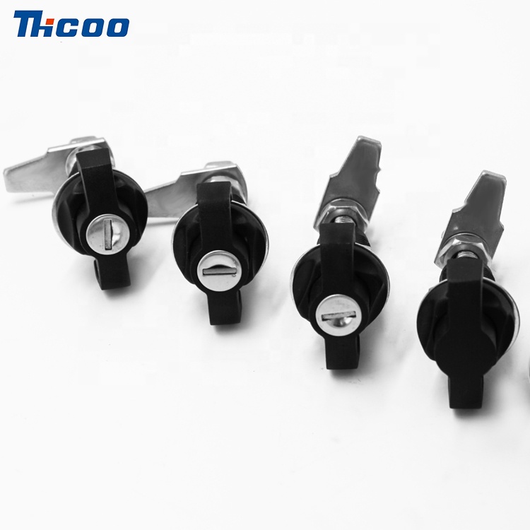 Alça em forma de asa tipo cadeado ajustável com trava de língua-A6073